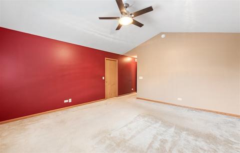 1440 Mackenzie Ln, Elgin, IL 60120 photo 24
