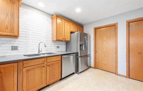 1440 Mackenzie Ln, Elgin, IL 60120 photo 15