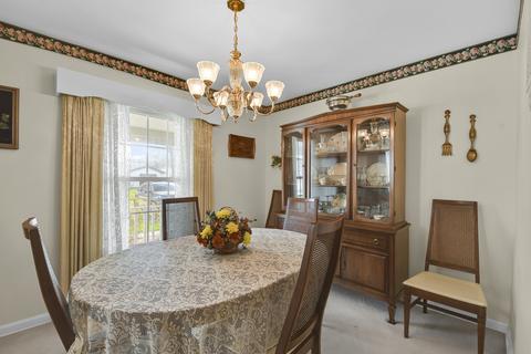 1807 Crescent, Champaign, IL 61821 photo 6