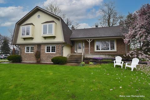 1602 Wakeman Ave, Wheaton, IL 60187 photo 1