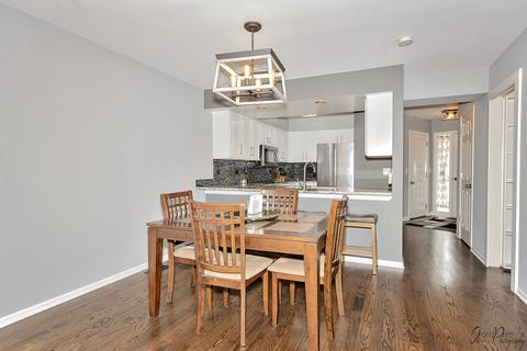 3320 Twisted Oak Ct, Mchenry, IL 60051 photo 7