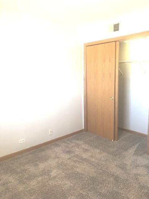 Undisclosed, Chicago, IL 60656 photo 11
