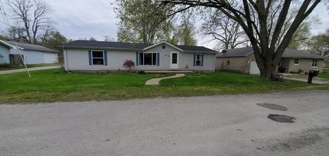 207 E River Rd, Tolono, IL 61880 photo 2
