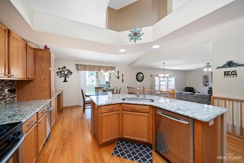 1215 Betty Dr, Plainfield, IL 60586 photo 10