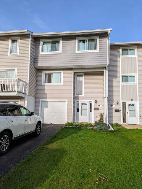 593 Harbor Ter, Bartlett, IL 60103 photo 1