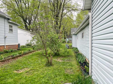 714 E High St, Monticello, IL 61856 photo 34