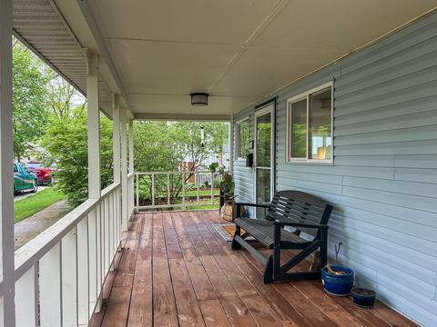 714 E High St, Monticello, IL 61856 photo 8