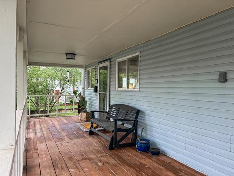 714 E High St, Monticello, IL 61856 photo 9