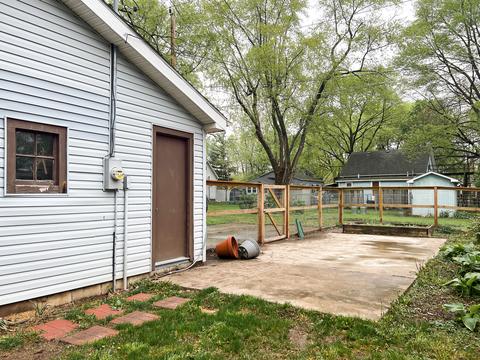 714 E High St, Monticello, IL 61856 photo 41