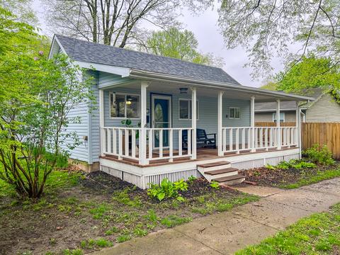 714 E High St, Monticello, IL 61856 photo 4