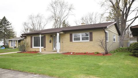 938 Beverly Dr, Wheeling, IL 60090 photo 1