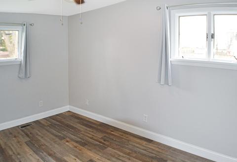 611 Mchenry Ave, Mchenry, IL 60050 photo 2