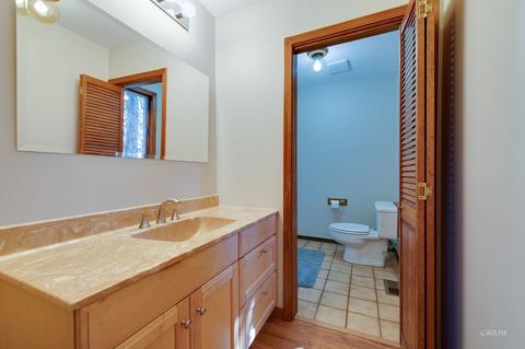 609 E Irving Park Rd, Itasca, IL 60143 photo 18