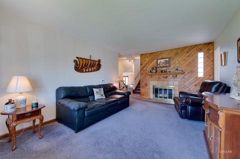609 E Irving Park Rd, Itasca, IL 60143 photo 6