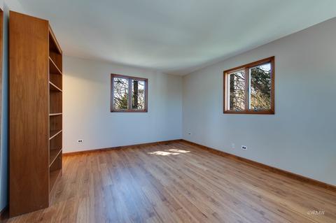 609 E Irving Park Rd, Itasca, IL 60143 photo 16