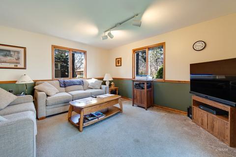 609 E Irving Park Rd, Itasca, IL 60143 photo 13
