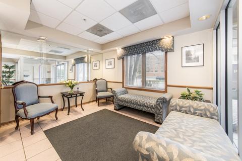 1600 E Thacker St #305, Des Plaines, IL 60016 photo 2
