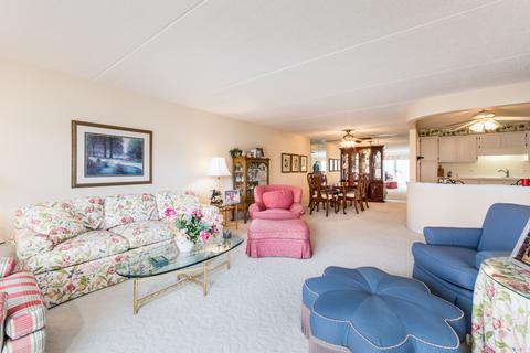 1600 E Thacker St #305, Des Plaines, IL 60016 photo 6