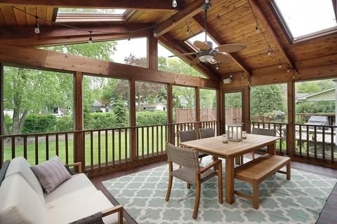 2840 Cherry Ln, Northbrook, IL 60062 photo 2