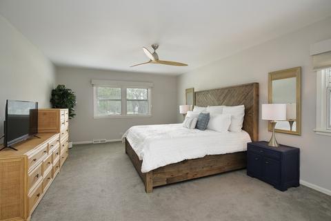 2840 Cherry Ln, Northbrook, IL 60062 photo 12
