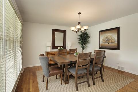 2840 Cherry Ln, Northbrook, IL 60062 photo 6