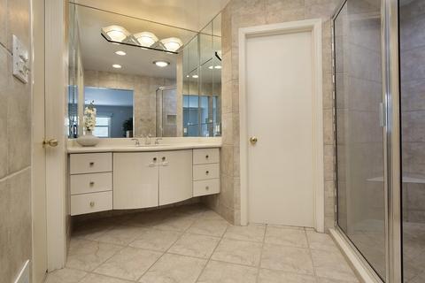 2840 Cherry Ln, Northbrook, IL 60062 photo 13