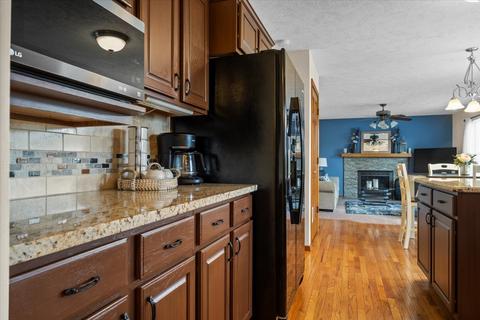 305 Wildberry Dr, Normal, IL 61761 photo 18