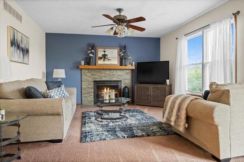 305 Wildberry Dr, Normal, IL 61761 photo 3