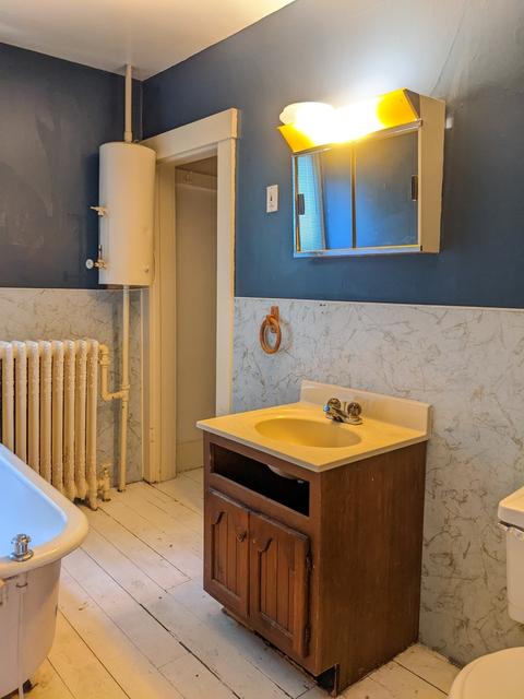 421 E Dixon St, Polo, IL 61064 photo 12