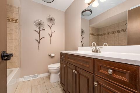 16213 S River Rd, Plainfield, IL 60586 photo 18