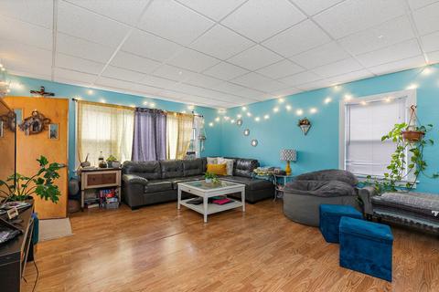 339 Wheelock St, Elgin, IL 60123 photo 5