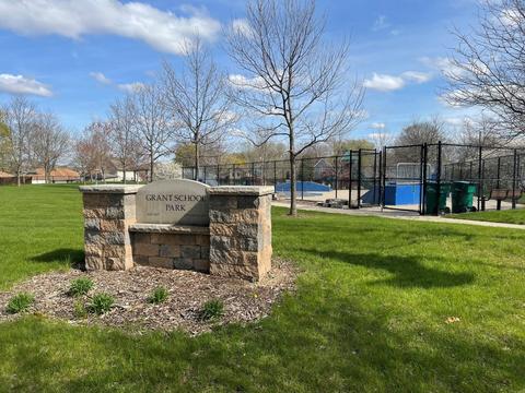315 Lawrence Ave, Elgin, IL 60123 photo 31
