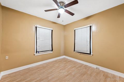 315 Lawrence Ave, Elgin, IL 60123 photo 10