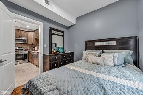 720 E 92nd St, Chicago, IL 60619 photo 9