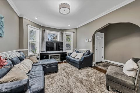 720 E 92nd St, Chicago, IL 60619 photo 2