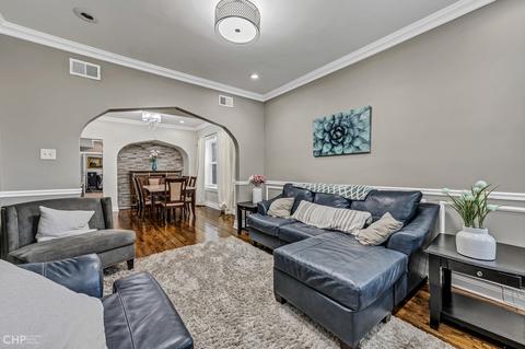 720 E 92nd St, Chicago, IL 60619 photo 3
