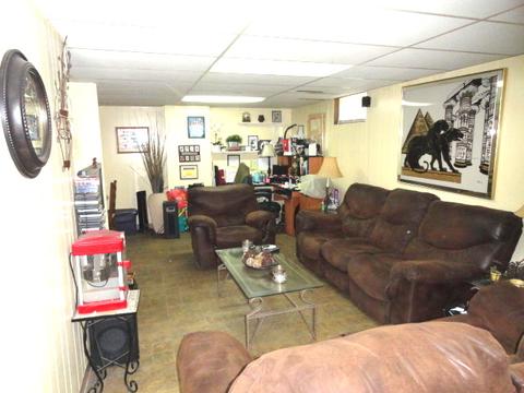 Undisclosed, Elgin, IL 60123 photo 19