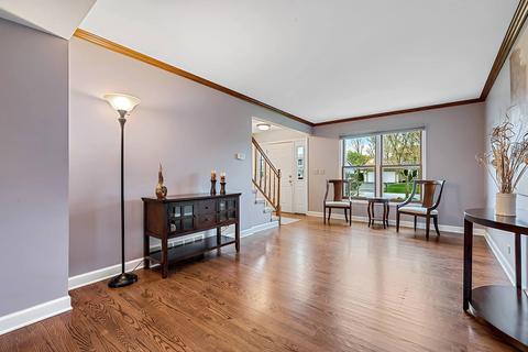 312 Oakmont Dr, Bartlett, IL 60103 photo 7