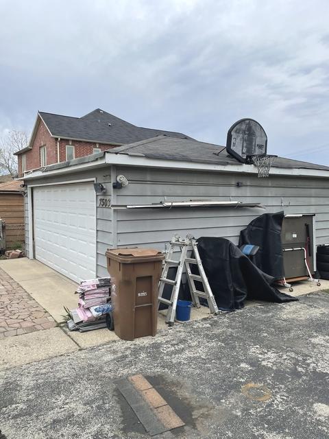 7503 W Douglas Ave, Summit, IL 60501 photo 21