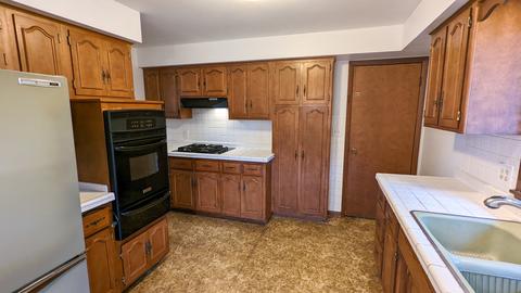 1824 Root St, Crest Hill, IL 60403 photo 6