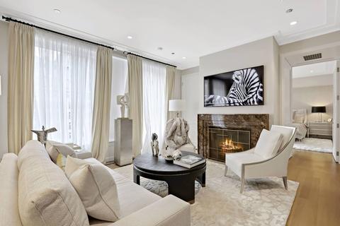 159 E Walton Pl #8B, Chicago, IL 60611 photo 12