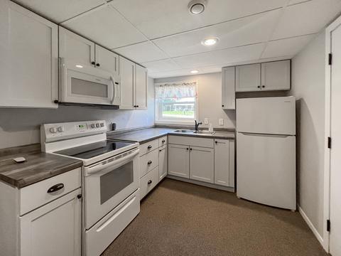 2042 Cimarron Dr, Freeport, IL 61032 photo 24