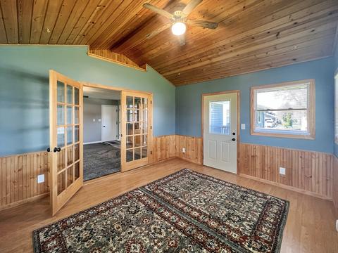 2042 Cimarron Dr, Freeport, IL 61032 photo 8