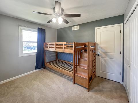 2042 Cimarron Dr, Freeport, IL 61032 photo 15
