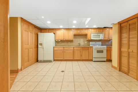 7544 S Lorel Ave, Burbank, IL 60459 photo 9