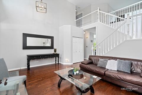 2381 Halsted Ln, Aurora, IL 60503 photo 9