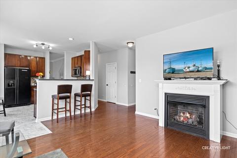 2381 Halsted Ln, Aurora, IL 60503 photo 18