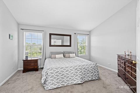 2381 Halsted Ln, Aurora, IL 60503 photo 24