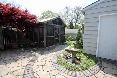 309 Clay St, Normal, IL 61761 photo 4