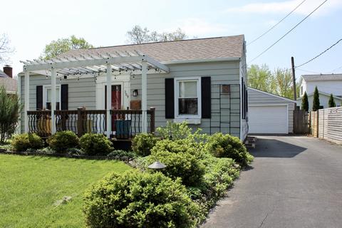 309 Clay St, Normal, IL 61761 photo 1